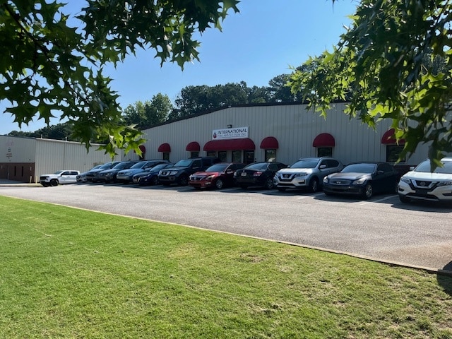 Primary Photo Of 6935 Oak Ridge Commerce Way, Austell Warehouse For Lease