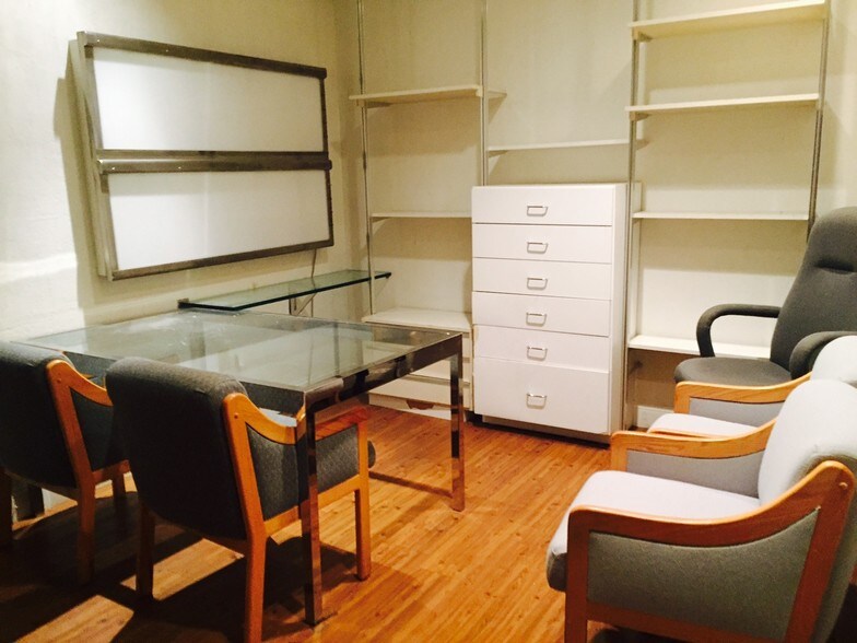 More Photos Of 909 NE 163rd St, North Miami Beach Medical For Lease