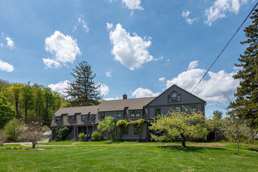 More Photos Of 14 South St, Ashfield Lodge Meeting Hall For Sale