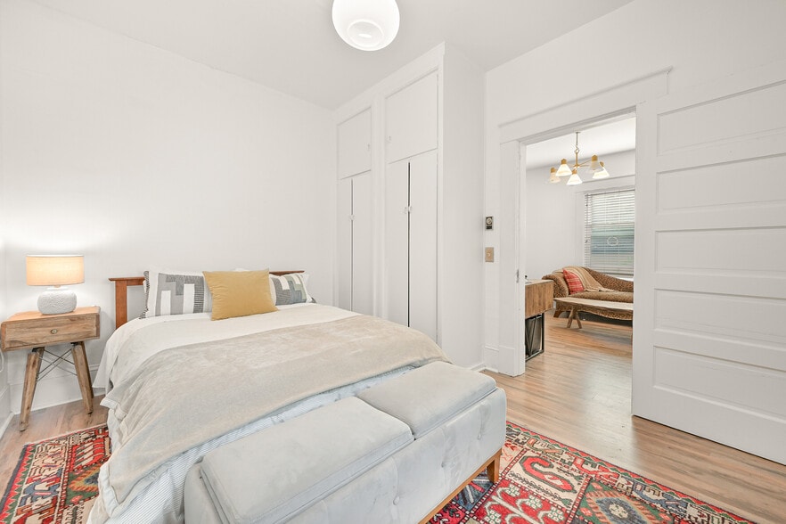 More Photos Of 1302 Larrabee Ave, Bellingham Multifamily For Sale