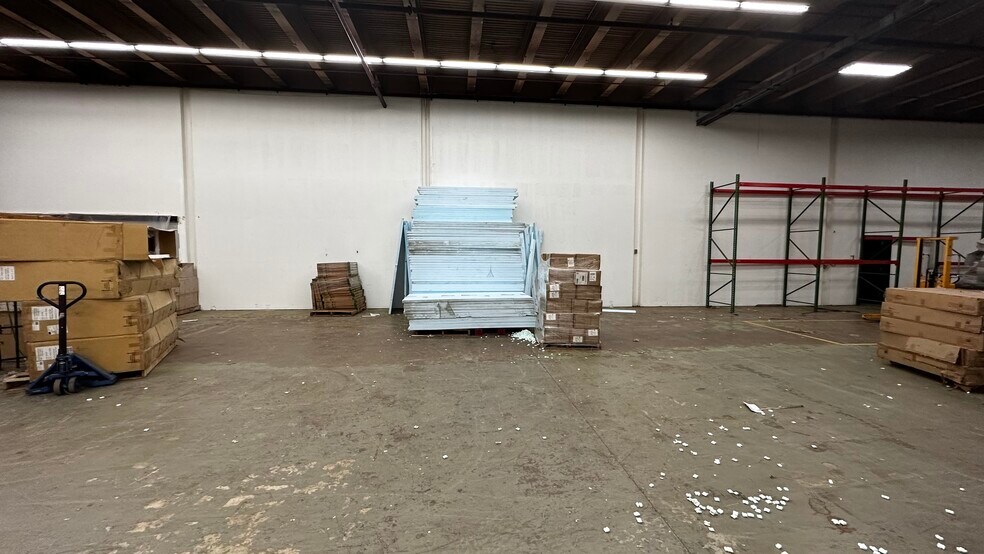 More Photos Of 1727-1801 Union Blvd, Allentown Warehouse For Lease