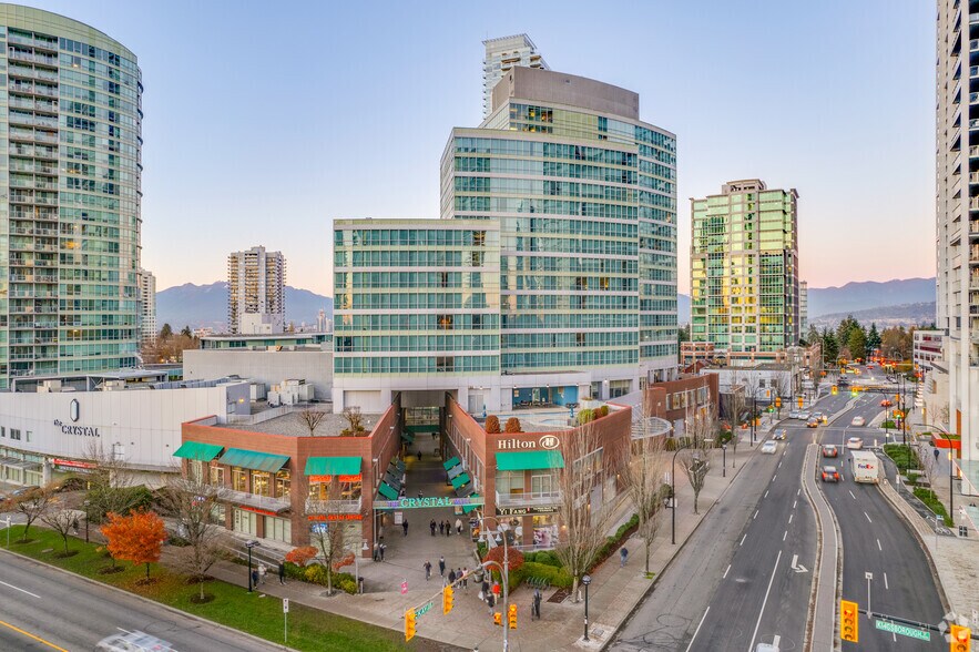 More Photos Of 4500 Kingsway, Burnaby Storefront Retail Office For Sale