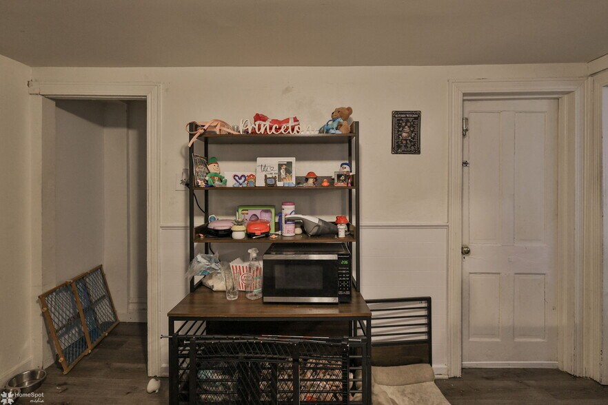 More Photos Of 304 E Kline Ave, Lansford Multifamily For Sale