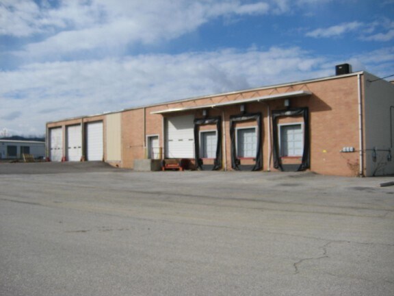 More Photos Of 3621 Aerial Way Dr SW, Roanoke Warehouse For Sale