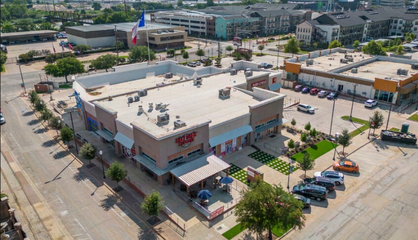 More Photos Of 112 Mary Ave, Waco General Retail For Lease