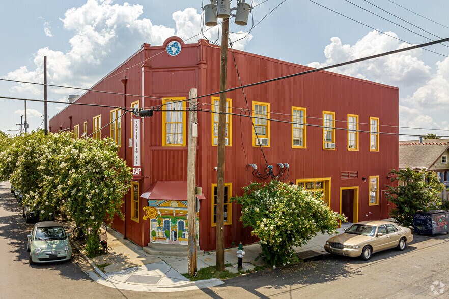 More Photos Of 3000 Royal St, New Orleans Storefront Retail Office For Lease