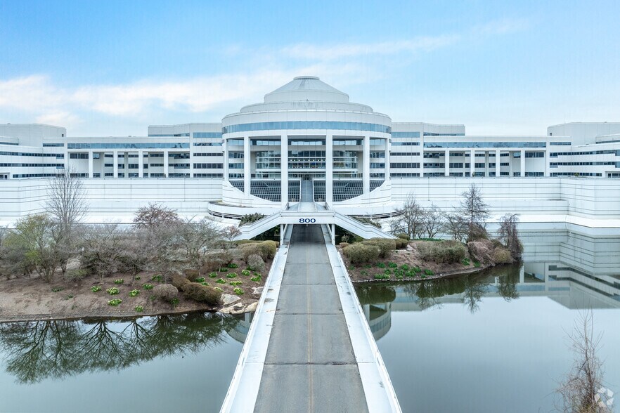 More Photos Of 800 Westchester Ave, Rye Brook Office For Lease