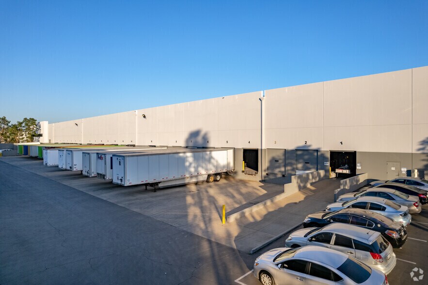 More Photos Of 8700-8750 Rex Rd, Pico Rivera Warehouse For Lease