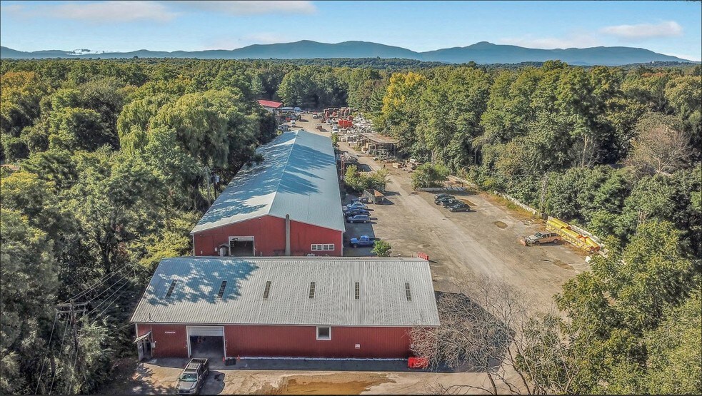 More Photos Of 15-45 Ocallaghan Ln, Red Hook Warehouse For Sale