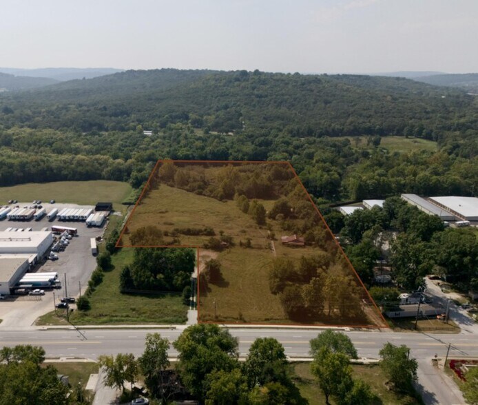 More Photos Of 123 15th St, Fayetteville Land For Sale