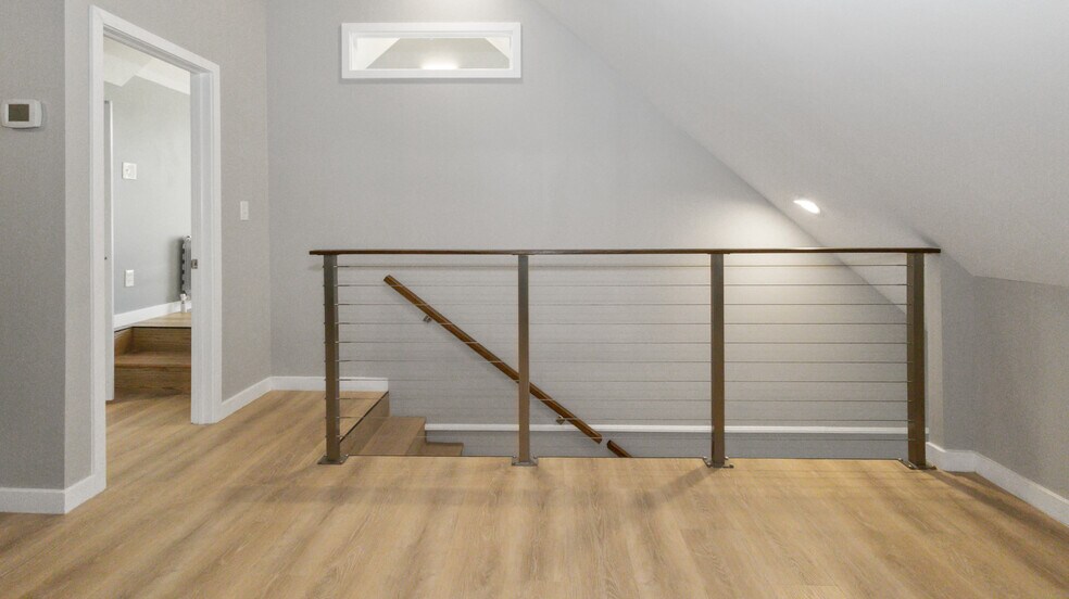 More Photos Of 104 Bridge Rd, Salisbury Loft Creative Space For Lease