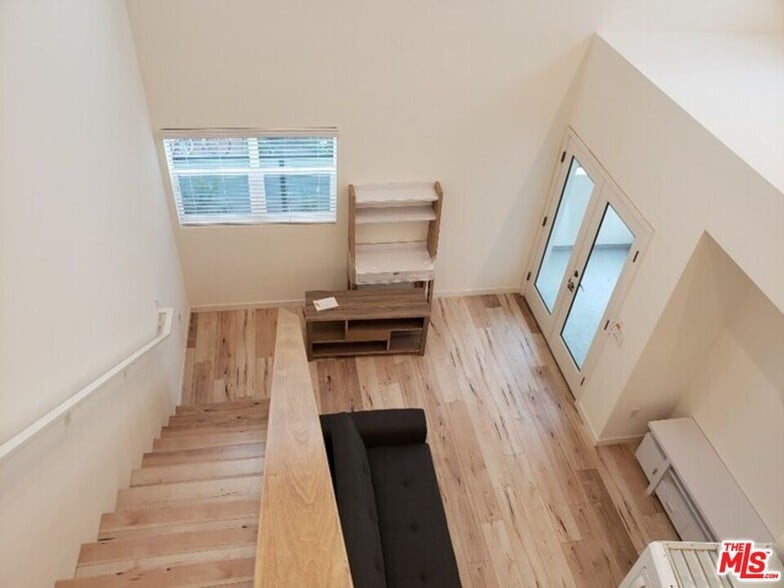 More Photos Of 517 N Harvard Blvd, Los Angeles Apartments For Sale