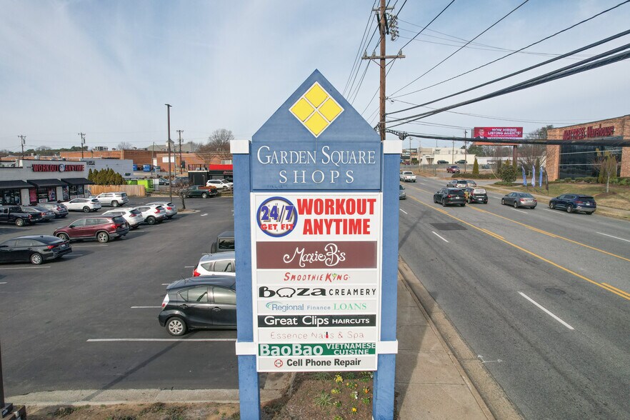 More Photos Of 2401-2403 Battleground Ave, Greensboro General Retail For Lease