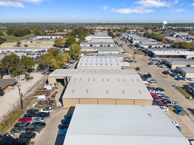 More Photos Of 4931 Grisham Dr, Rowlett Warehouse For Sale