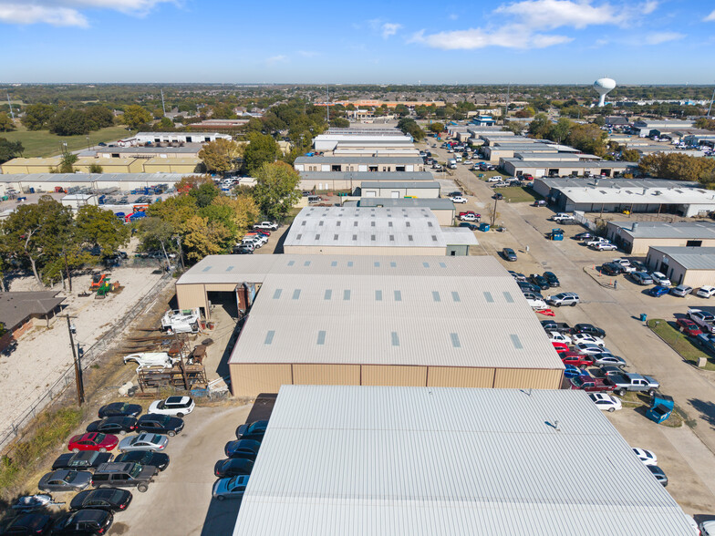 More Photos Of 4931 Grisham Dr, Rowlett Warehouse For Lease