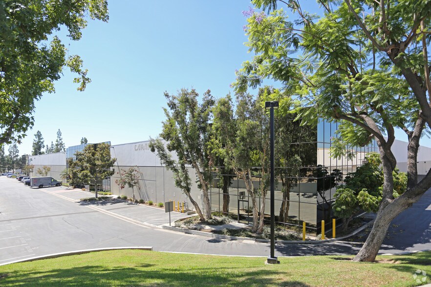 More Photos Of 4225-4275 N Palm St, Fullerton Light Manufacturing For Lease