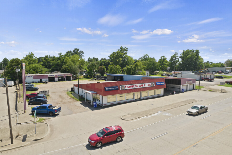 Primary Photo Of 1219 W Ferguson Rd, Mount Pleasant Storefront For Sale