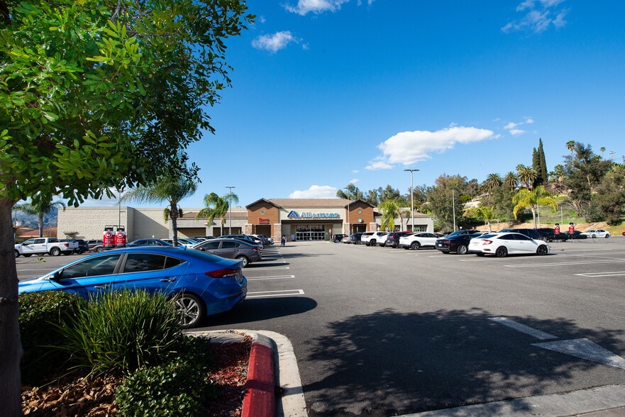 More Photos Of 30830 Riverside Dr, Lake Elsinore Religious Facility For Sale