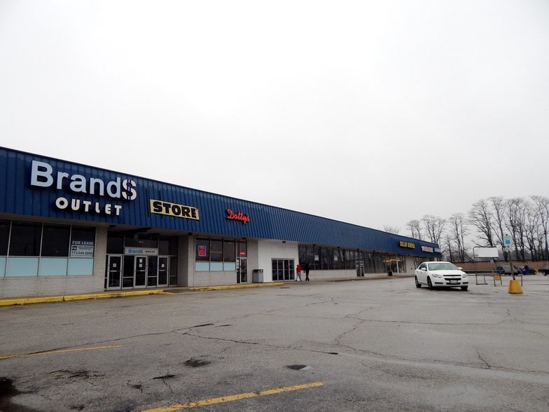 More Photos Of 1000 E Sibley Blvd, Dolton Unknown For Lease