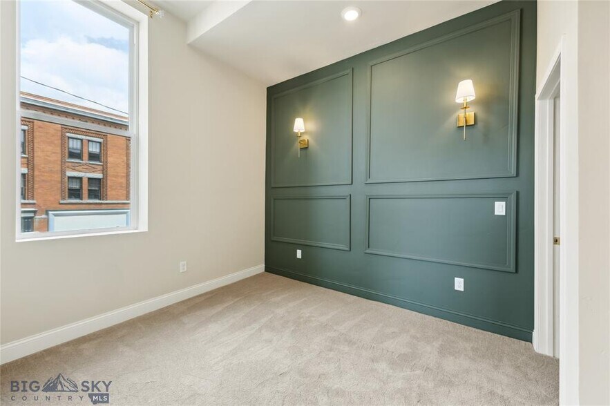 More Photos Of 140 W Park St, Butte Apartments For Sale