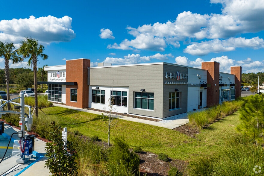 More Photos Of 3740-3752 Windcrest Dr, Wesley Chapel Storefront Retail Office For Lease