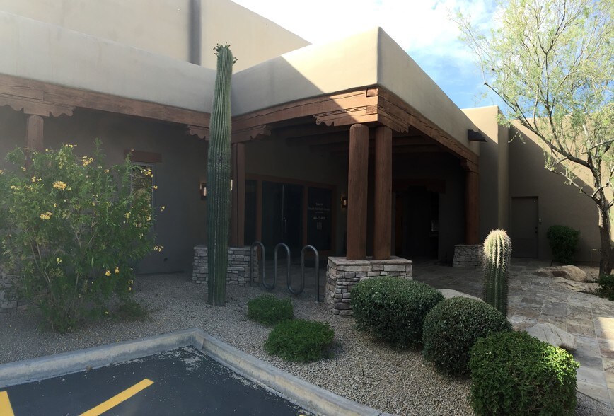 More Photos Of 10465 E Pinnacle Peak Pky, Scottsdale Medical For Lease