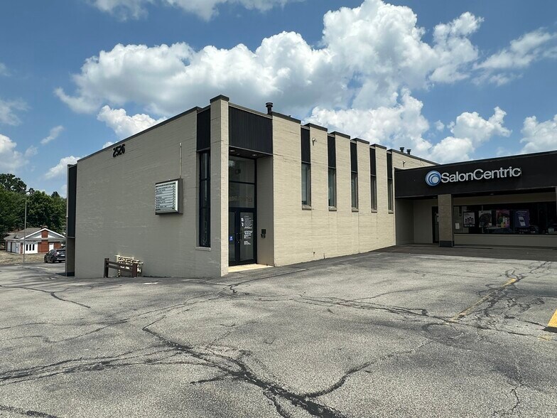 More Photos Of 2526 Monroeville Blvd, Monroeville General Retail For Lease