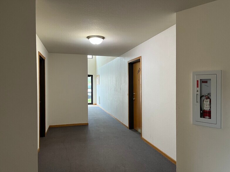 More Photos Of 1153-1161 Hidden Ln, New Richmond Apartments For Sale