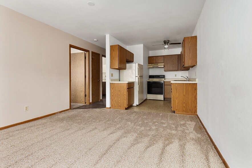 More Photos Of 20 Forest Ave, Fond Du Lac Apartments For Sale