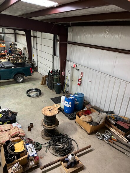 More Photos Of 4691 NE Ok-33 Hwy, Guthrie Warehouse For Lease