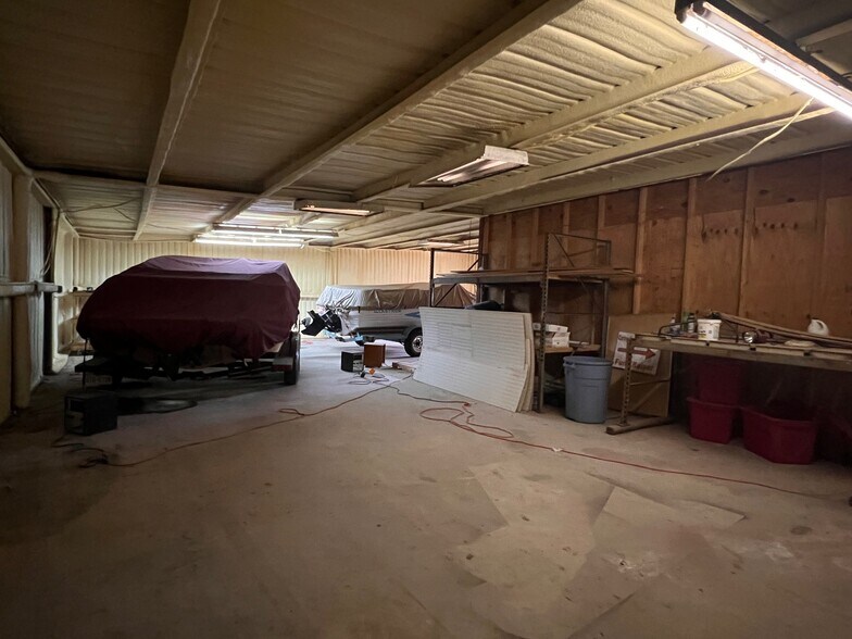 More Photos Of 7680 Highway 67, Comanche Office For Sale
