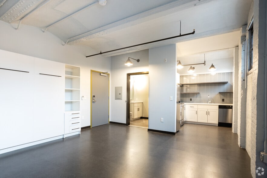 More Photos Of 160 Myrtle Ave, Albany Apartments For Sale