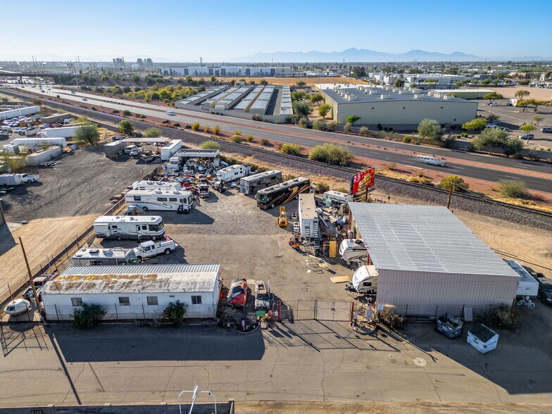 More Photos Of 7659 W Hatcher Rd, Peoria Warehouse For Sale