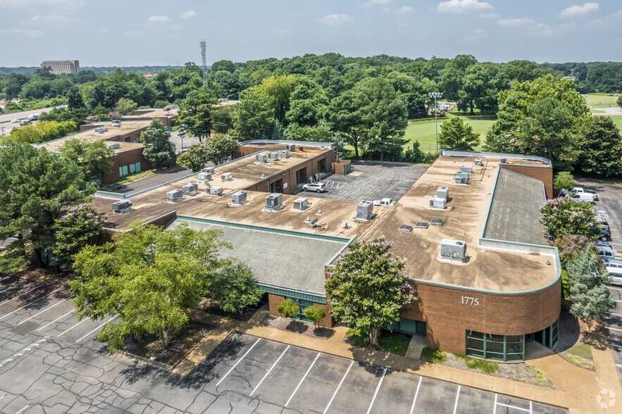 1775 Moriah Woods Blvd, Memphis, TN 38117 Office For Lease