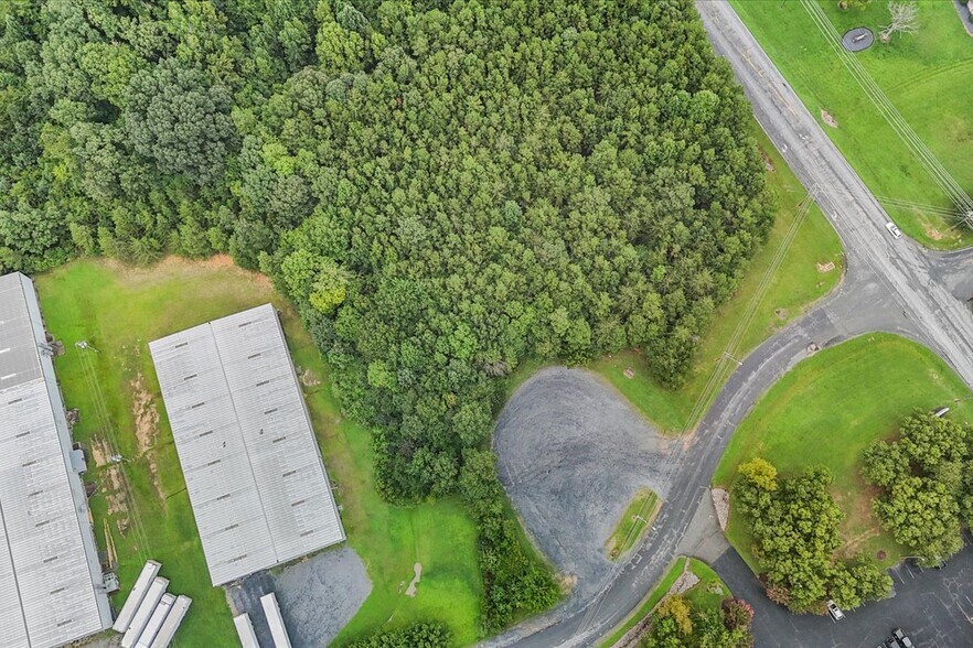 More Photos Of 126 Waketa Dr, Asheboro Land For Sale