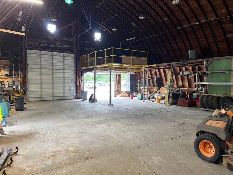 More Photos Of 11525 Depot St, Alto Warehouse For Sale