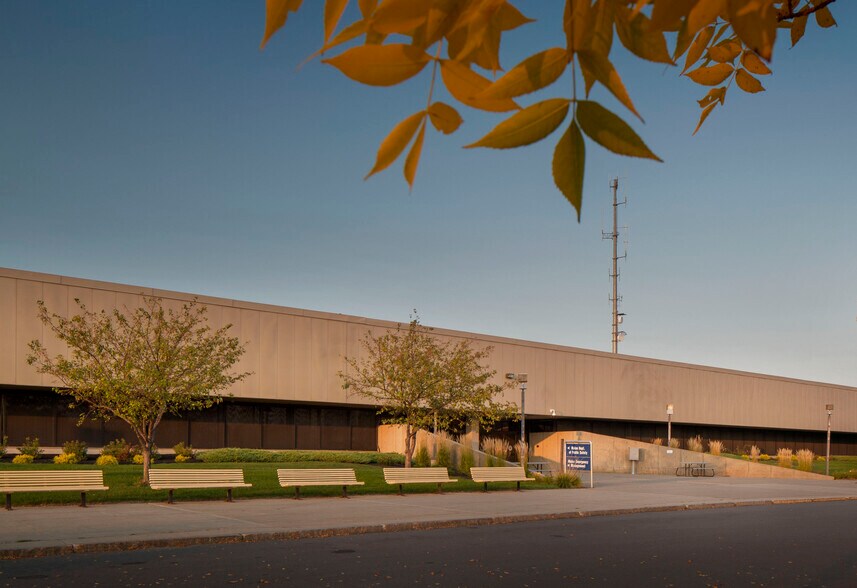 Primary Photo Of 45 Commerce Dr, Augusta Office For Lease