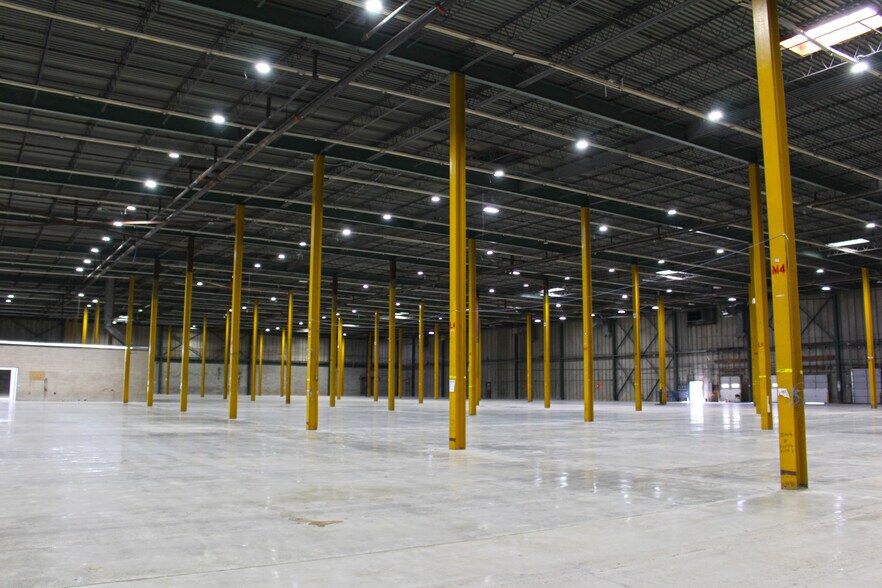 More Photos Of 3300 Marlo Ln, Forestville Warehouse For Lease