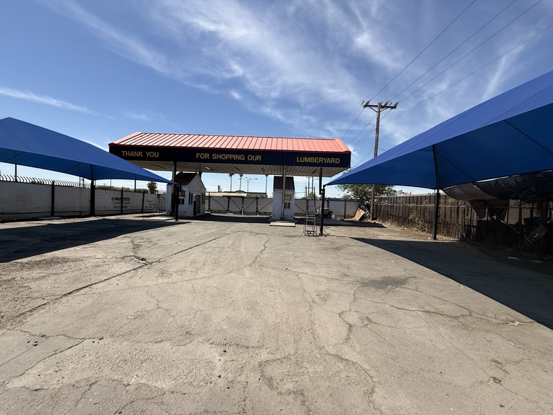 More Photos Of 4224 W Indian School Rd, Phoenix Warehouse For Sale
