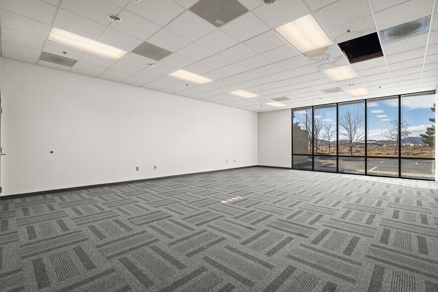 More Photos Of 2275 E Newlands Dr, Fernley Distribution For Lease