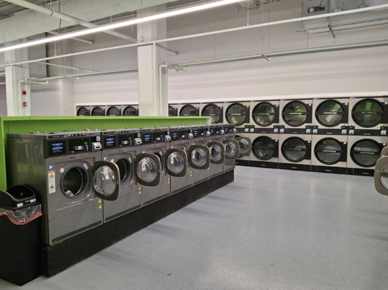 More Photos Of , Chicago Unknown For Sale