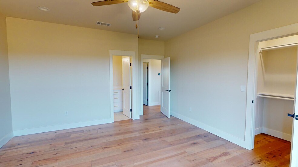 More Photos Of 18213 Gregg Bluff Rd, Jonestown Land For Sale