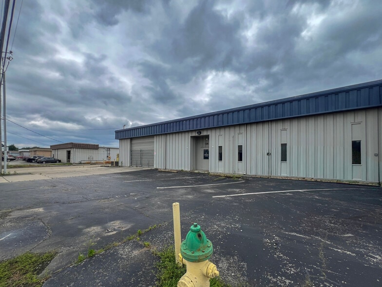 More Photos Of 4701 Commercial Dr NW, Huntsville Warehouse For Lease