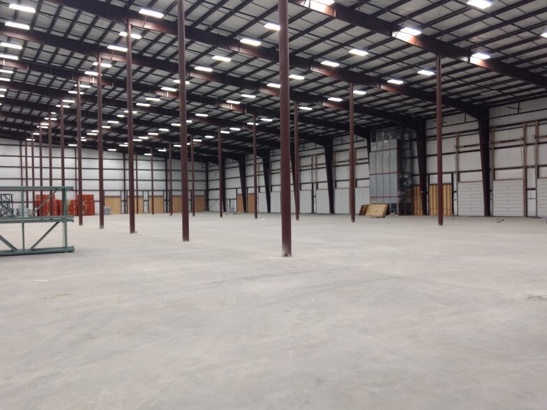 Primary Photo Of 105 Bracken Rd, Montgomery Warehouse For Lease