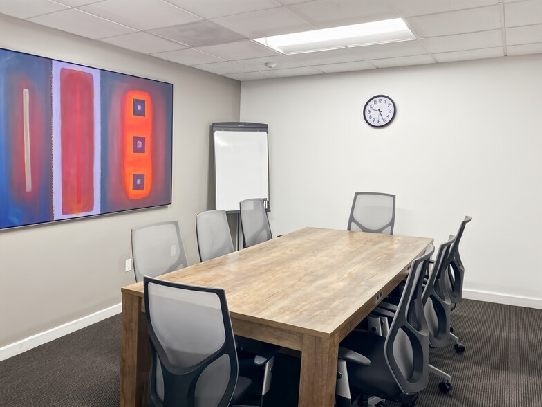 More Photos Of 7 W Figueroa St, Santa Barbara Coworking Space