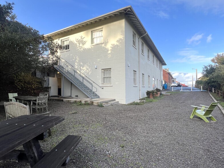 More Photos Of 222 Halleck St, San Francisco Office For Lease