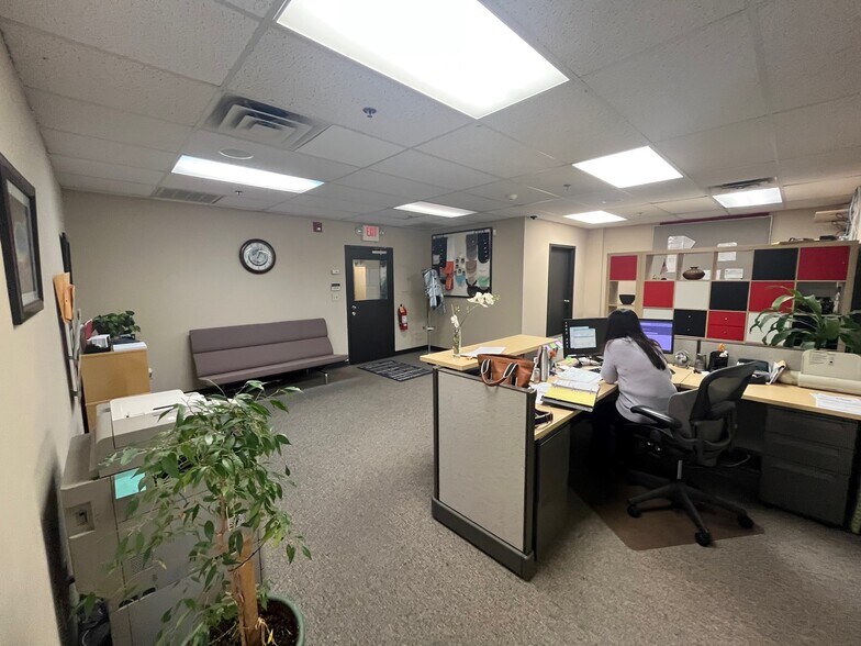 More Photos Of 2650 Rt 130, Cranbury Medical For Lease