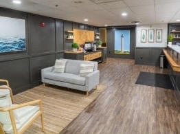 More Photos Of 255 W Lakeshore Dr, Port Clinton Hotel For Sale