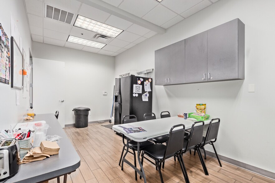 More Photos Of 1452 N Higley Rd, Gilbert Medical For Sale