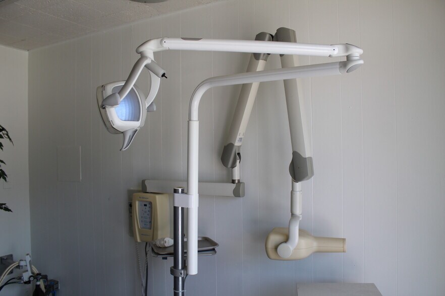 More Photos Of 425-427 S Summit Ave, Fort Worth Medical For Lease